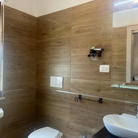 La Chianconata- A فيستَ